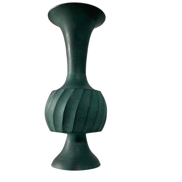 Vintage Handcrafted Green Metal Vase by Archana Crafts India Swirl Design 7 7/8” - Picture 3 of 10